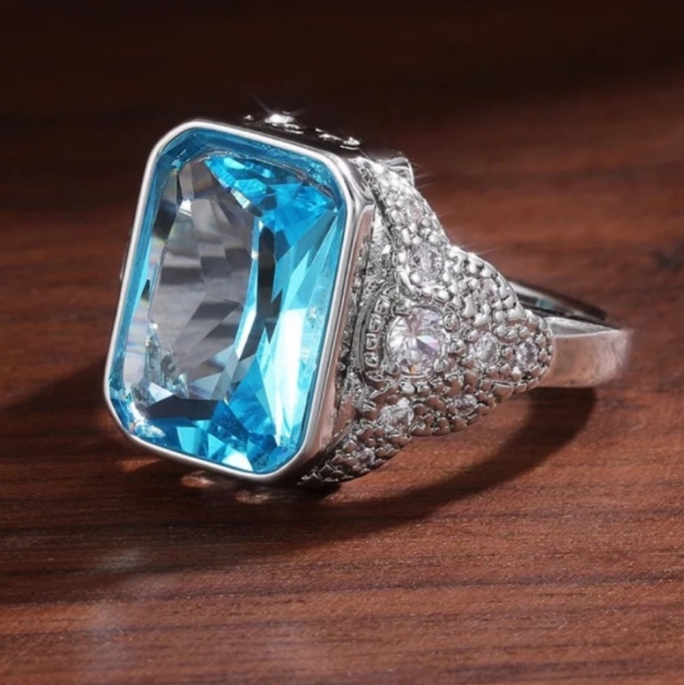 Sterling Silver Simulated Sapphire Ring Size 6
